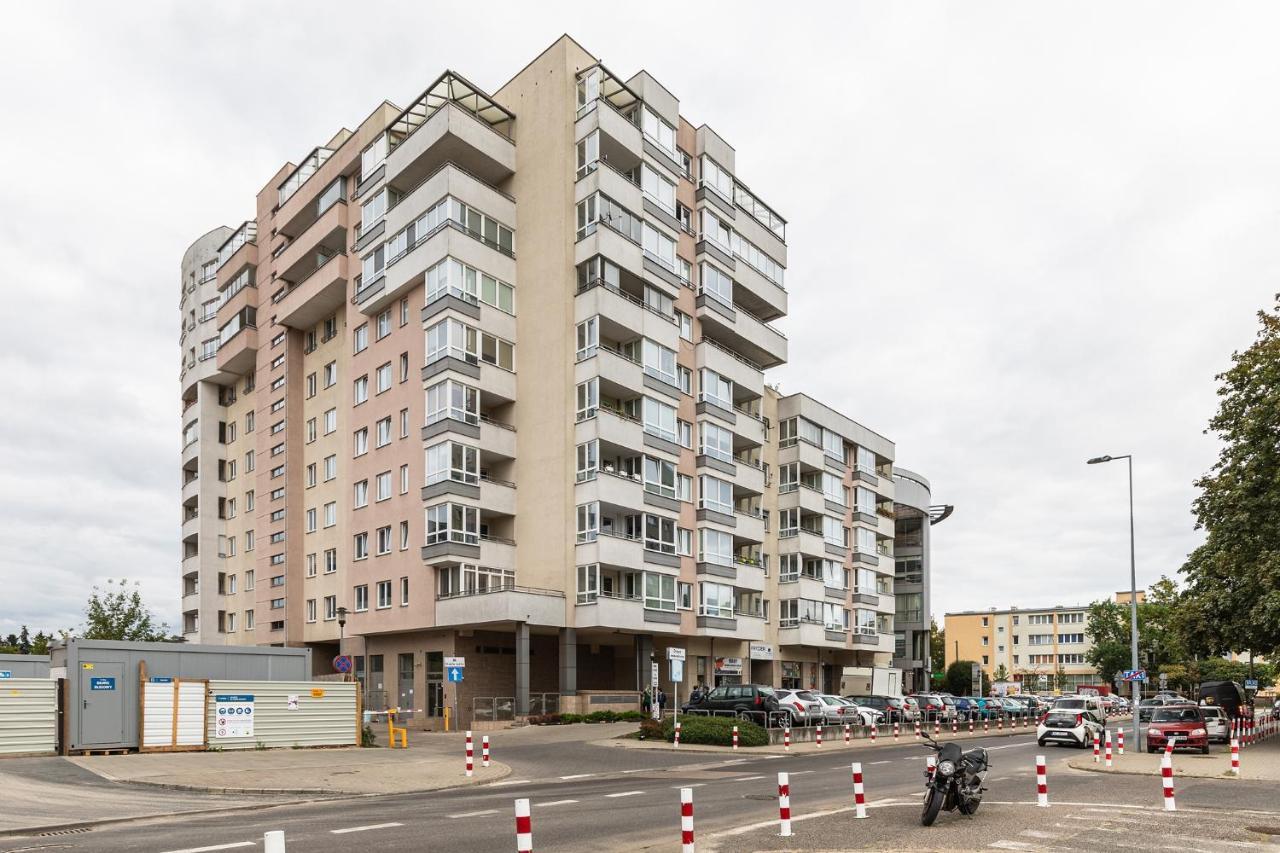 Apartament Superapart Konstancinska 2 Warszawa Zewnętrze zdjęcie