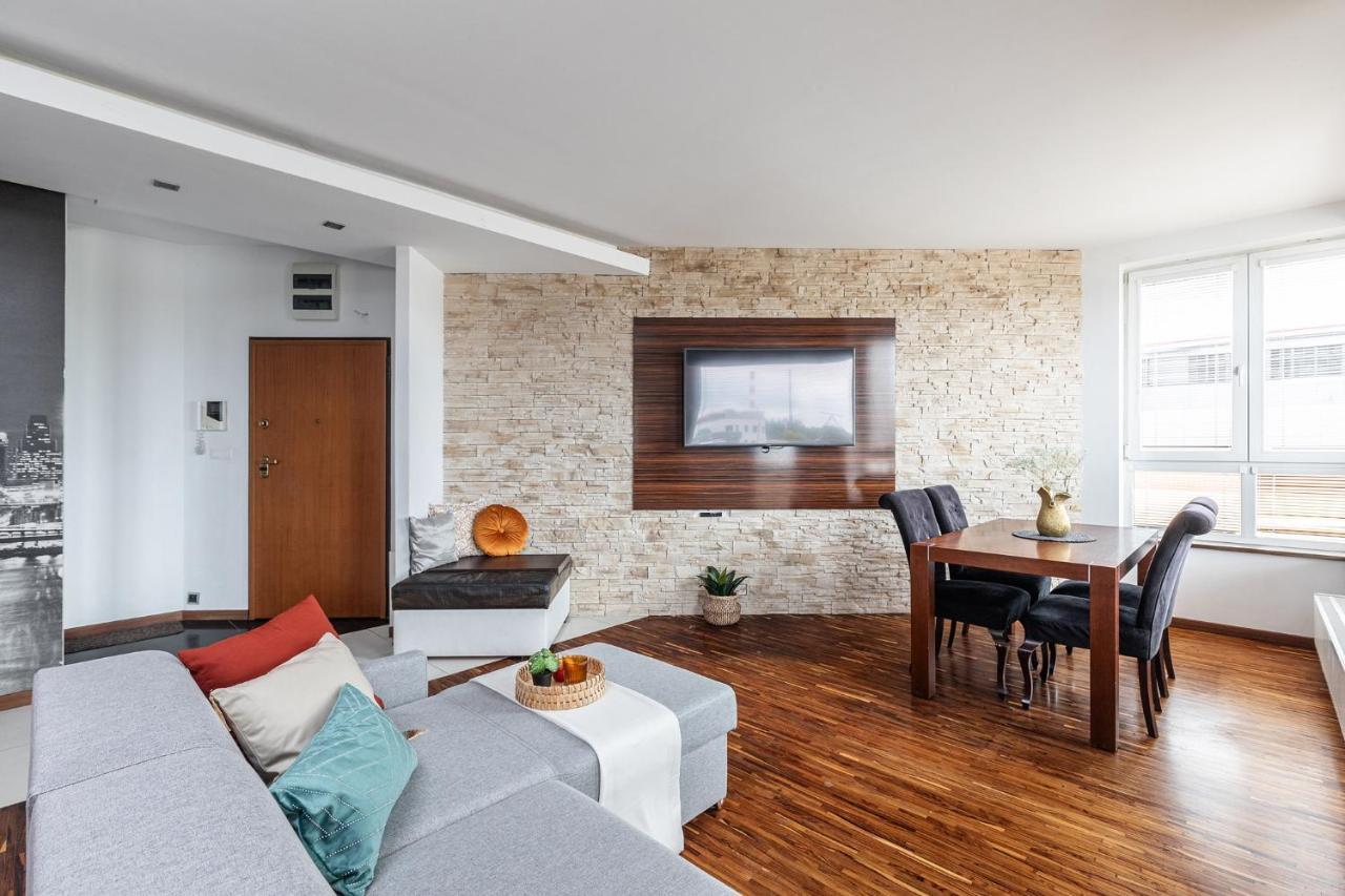 Apartament Superapart Konstancinska 2 Warszawa Zewnętrze zdjęcie