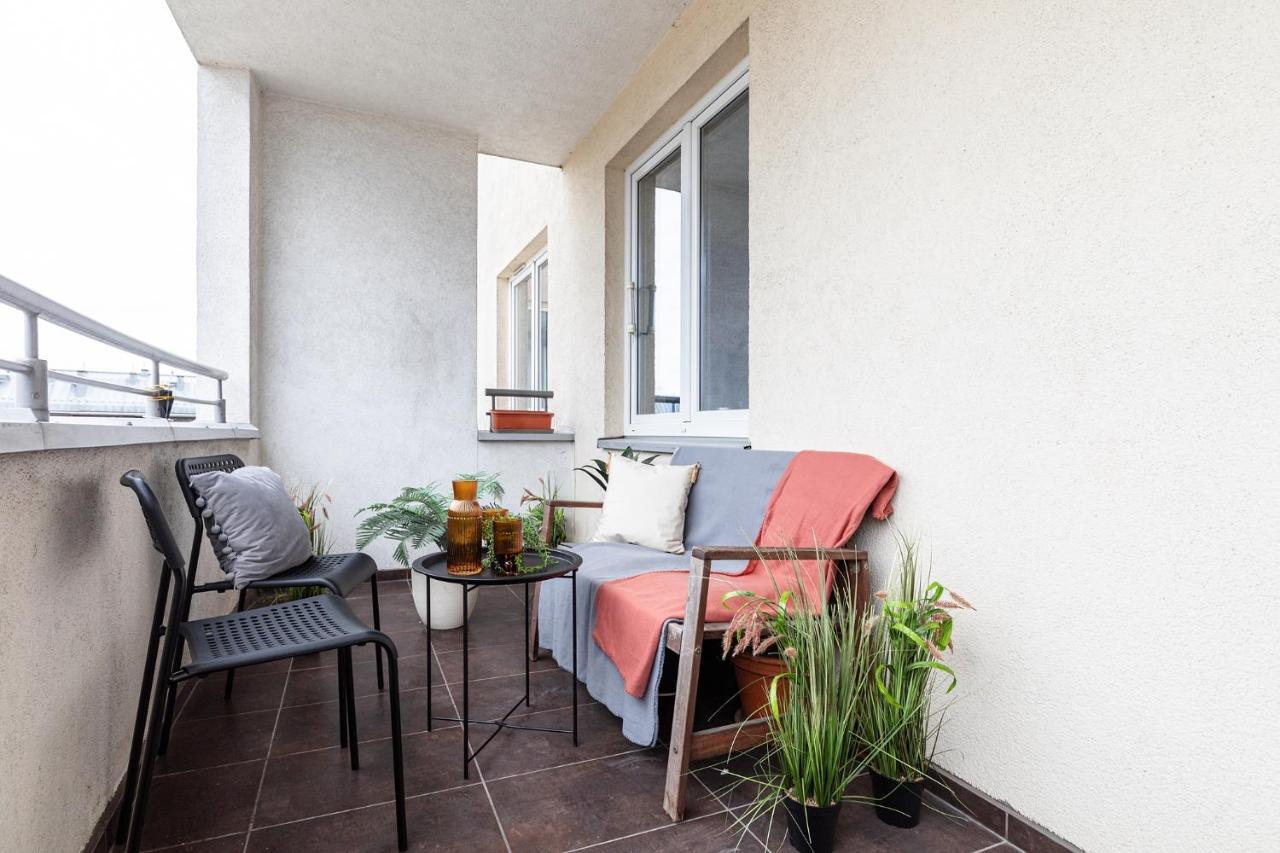 Apartament Superapart Konstancinska 2 Warszawa Zewnętrze zdjęcie